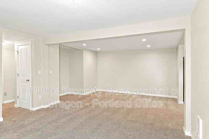 10806 Ne Prescott St #1 - Photo 2 of 21