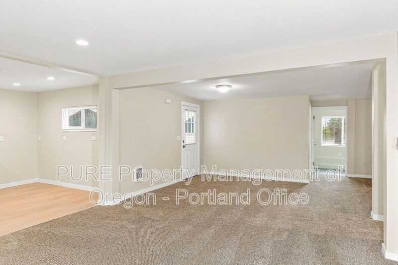 10806 Ne Prescott St #1 - Photo 3 of 21