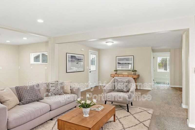10806 Ne Prescott St #1 - Photo 6 of 21