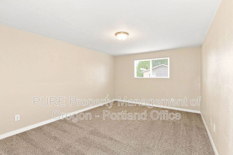 10806 Ne Prescott St #1 - Photo 7 of 21