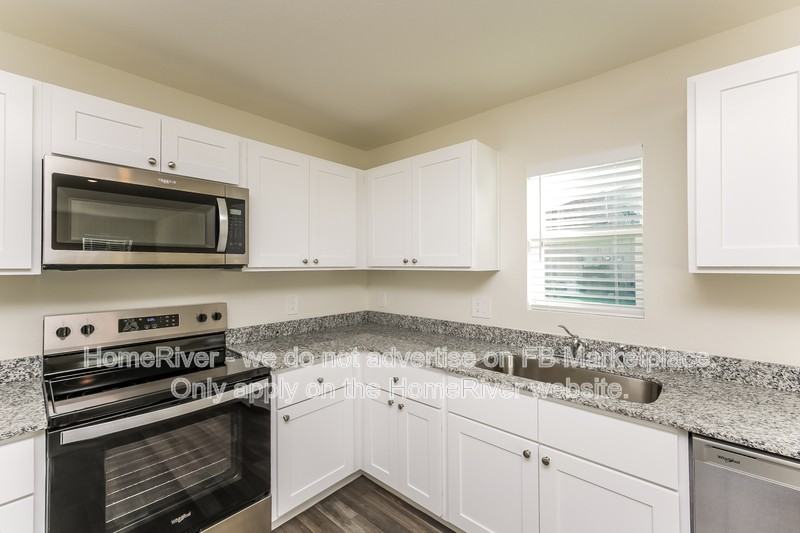 10908 N Dragonis Dr - Photo 7 of 18