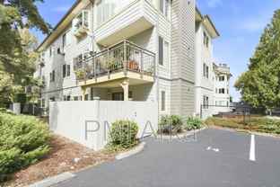 9800 Roosevelt Way Ne #14 - Photo 1 of 1
