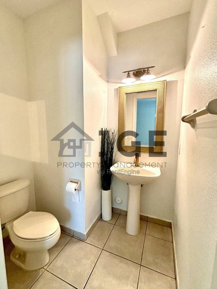 21436 Sw 86th Pl - Photo 7 of 10