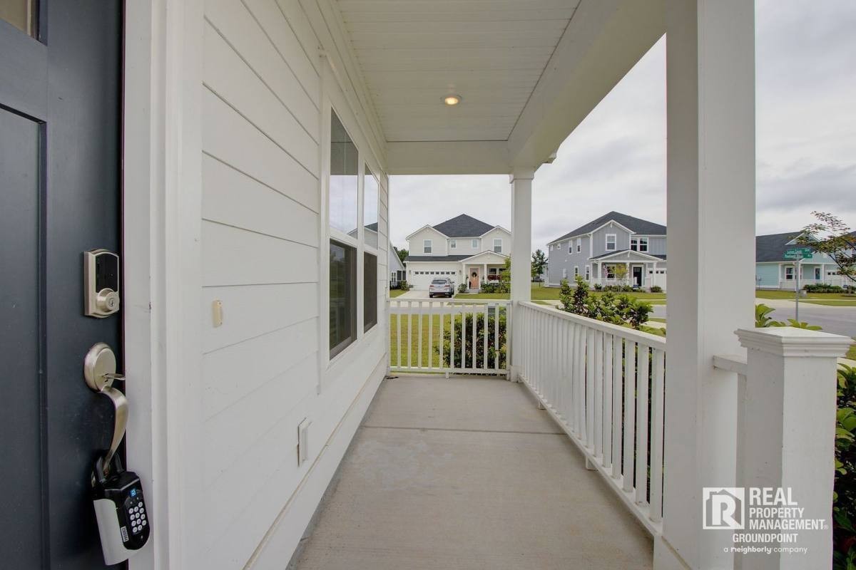 101 Indigo Coves Blvd - Photo 3 of 10