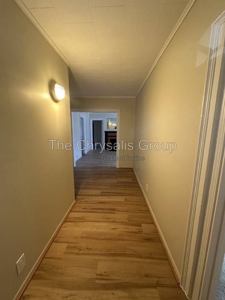 229 Clark St - Photo 3 of 10