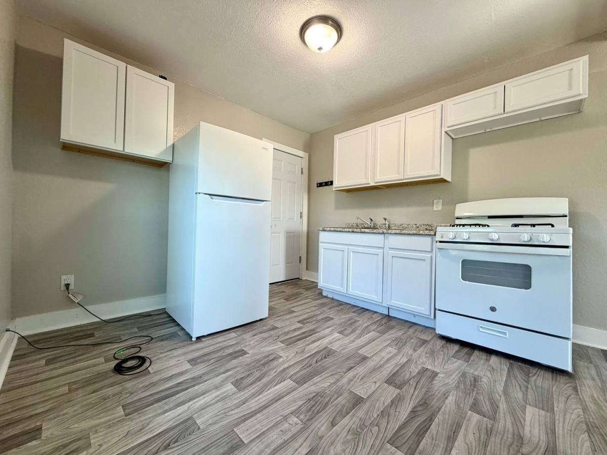 2825 Sanford St #5 - Photo 7 of 10