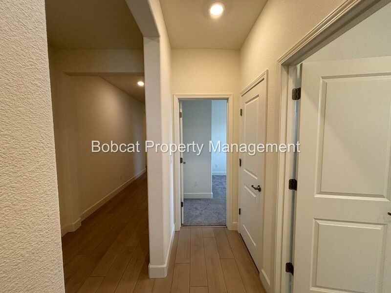 1484 W Sunset Way - Photo 6 of 50