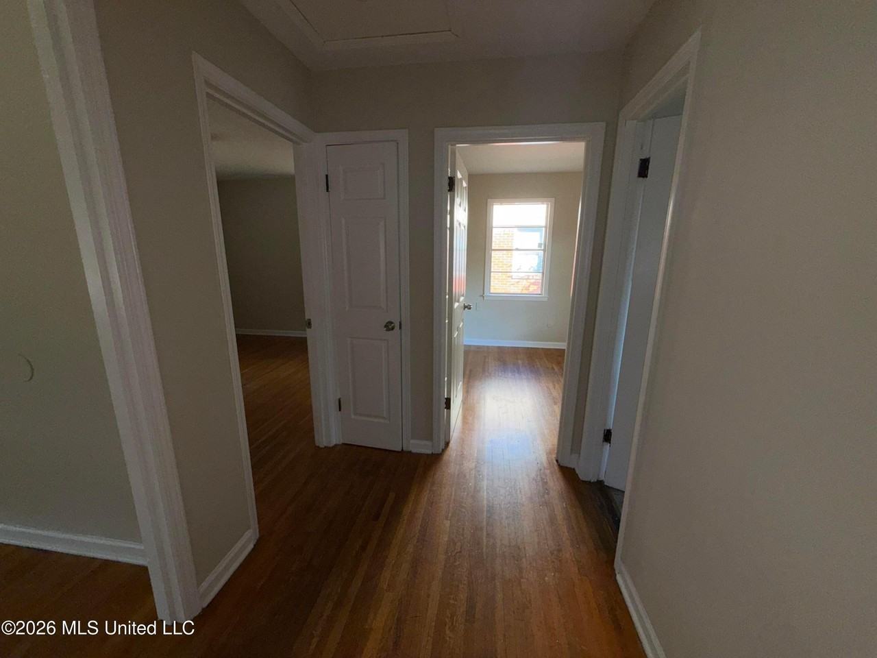 1455 Moss Point Dr - Photo 7 of 12