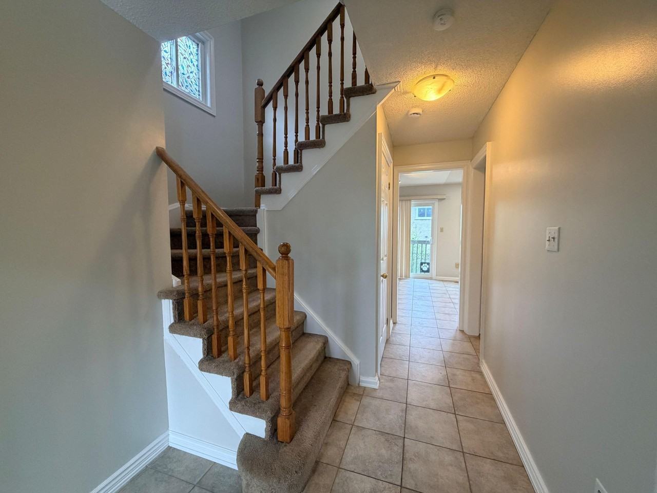 65 Hewitt Cres #MAIN - Photo 2 of 18