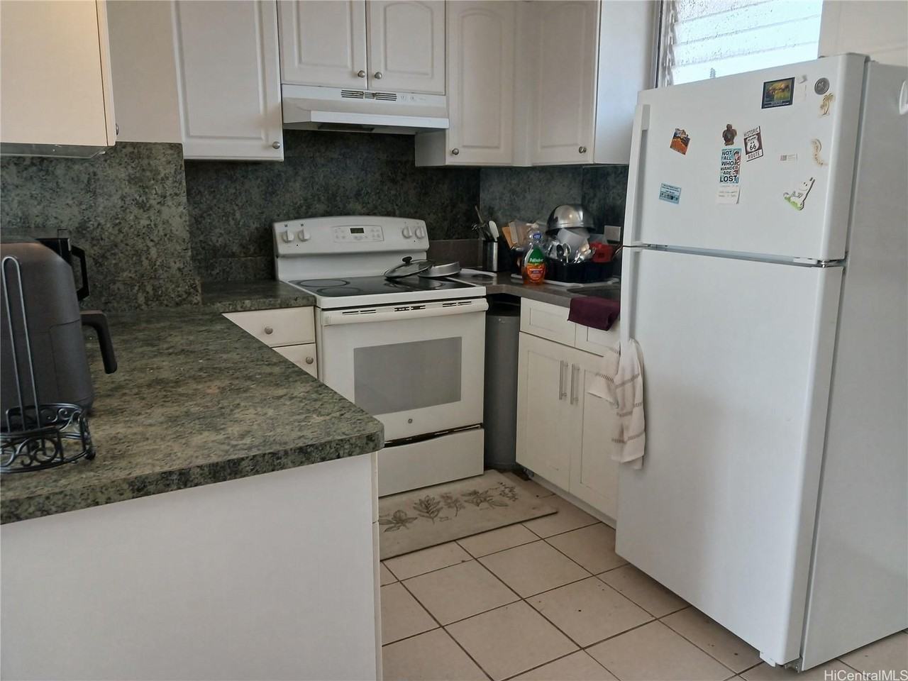 2440 Date St #902 - Photo 6 of 13