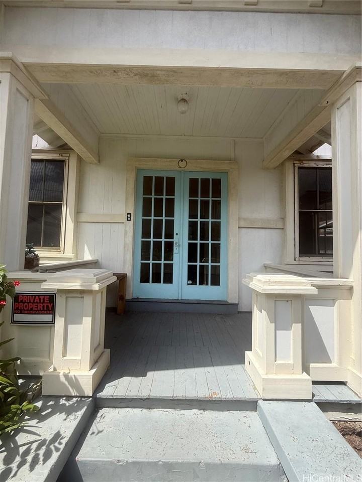 1115 2nd Ave #A - Photo 2 of 13