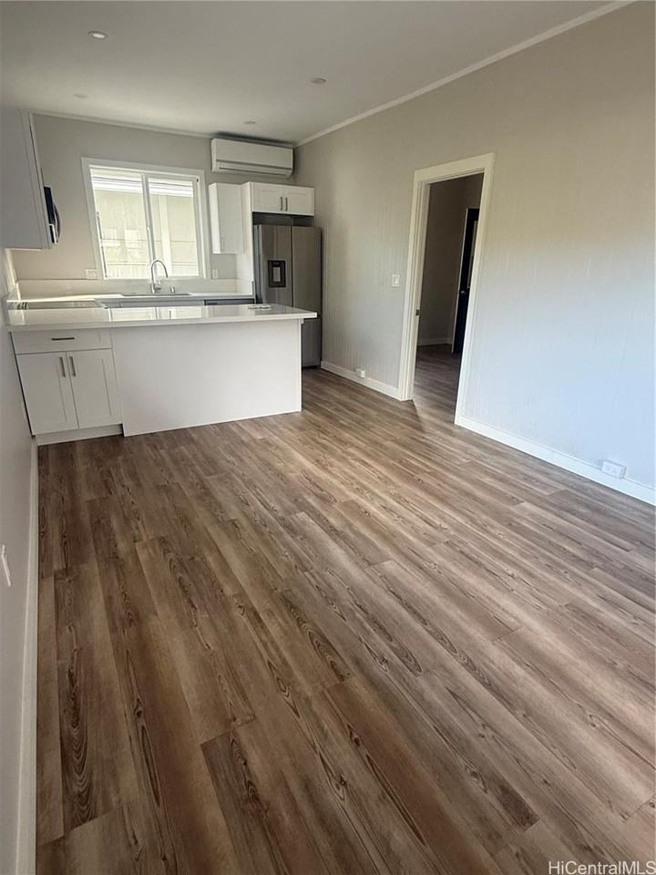 35 S Kuakini St #D - Photo 4 of 15