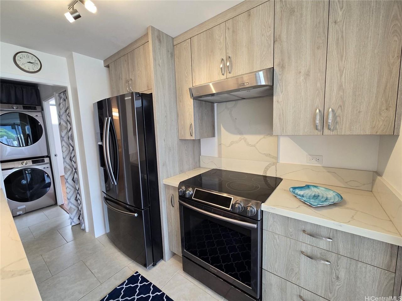 2233 Ala Wai Blvd #12C - Photo 2 of 25