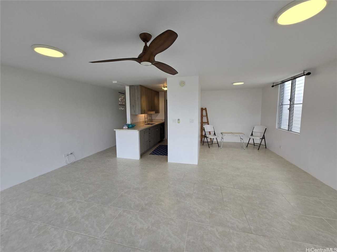 2233 Ala Wai Blvd #12C - Photo 5 of 25