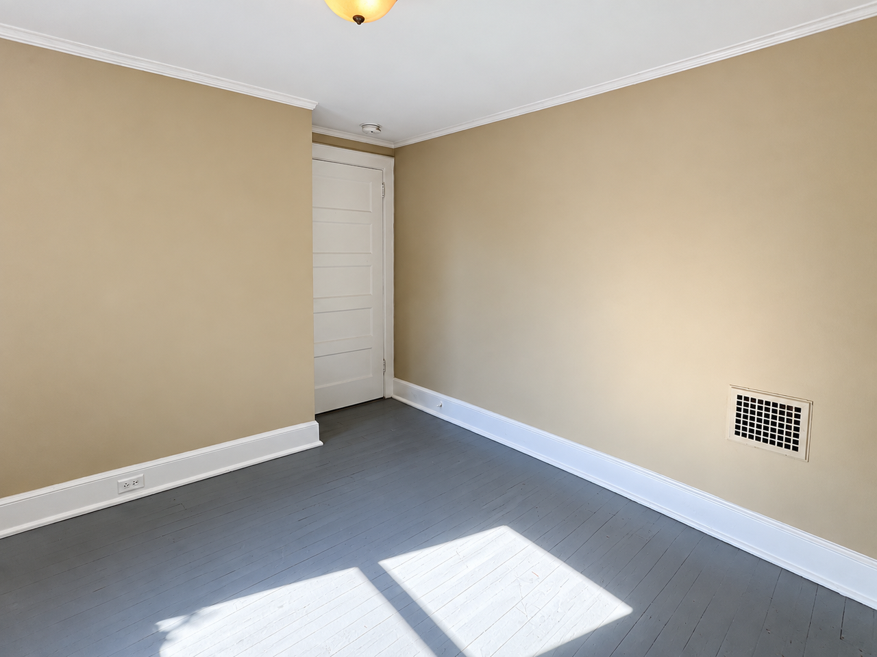 11 Remington Ave - Photo 4 of 16