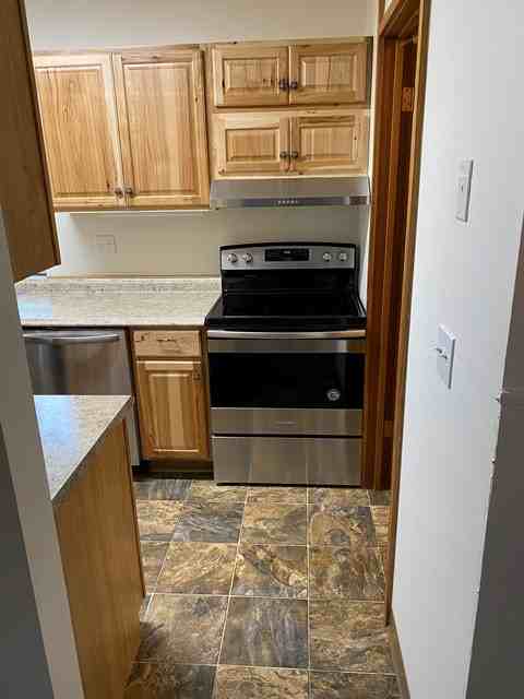 238 11th St E - Photo 3 of 16