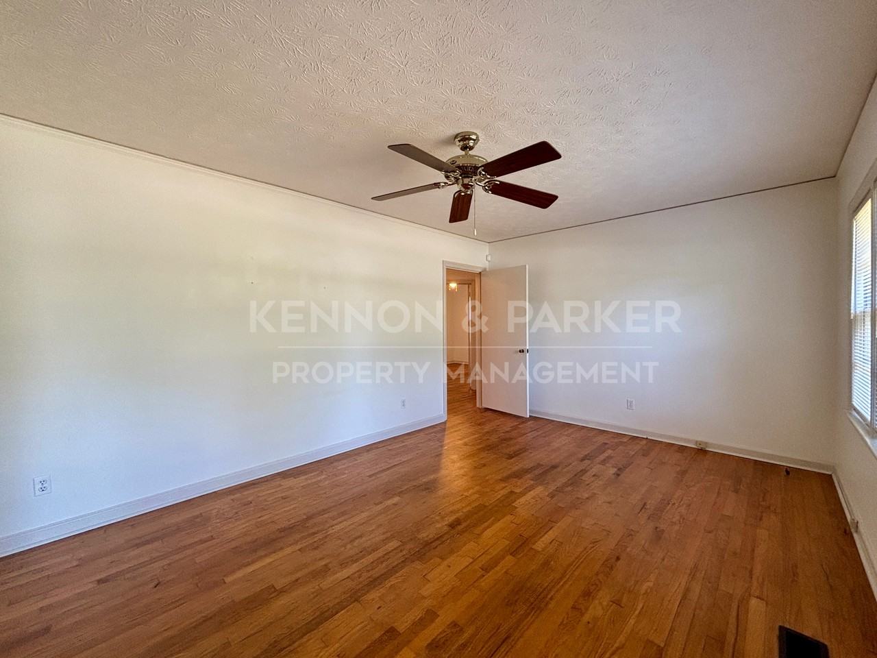 3836 Conrad Dr - Photo 3 of 19