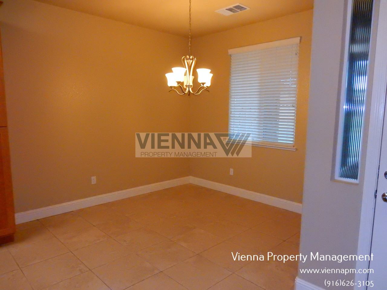 2166 Fawndale Ln - Photo 5 of 27
