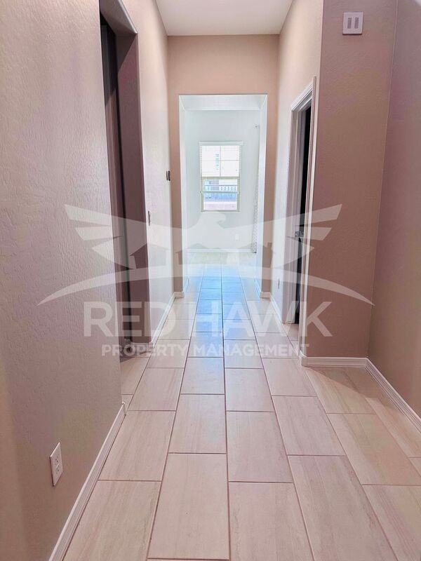 1935 E Wisteria Dr - Photo 3 of 50