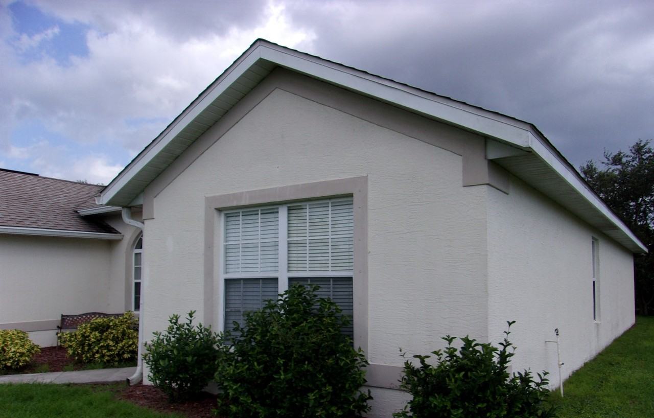 322 Mendoza St - Photo 3 of 38