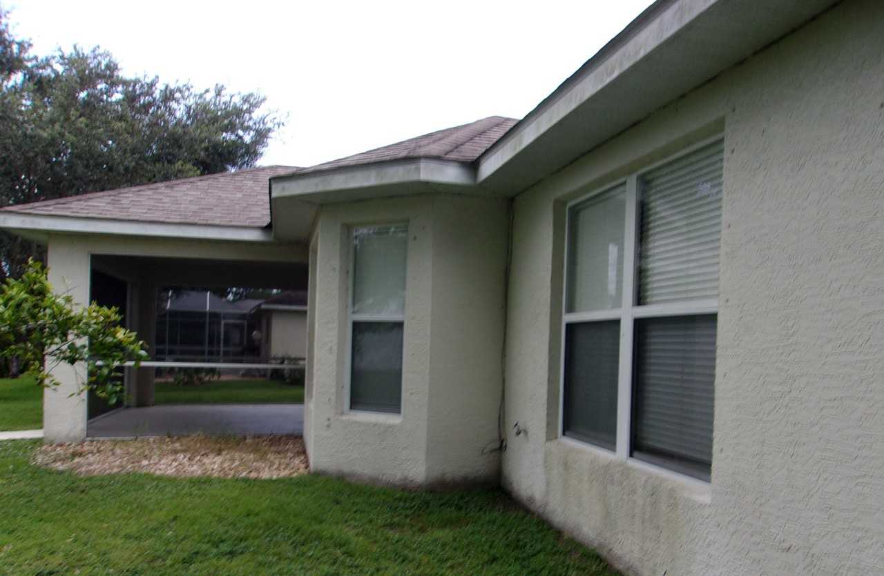 322 Mendoza St - Photo 5 of 38