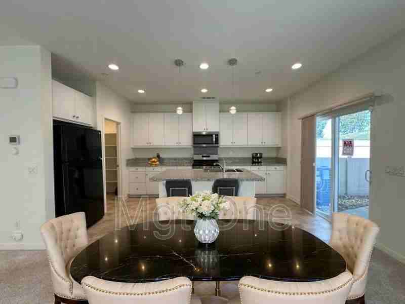 12844 Sovite Way - Photo 3 of 23