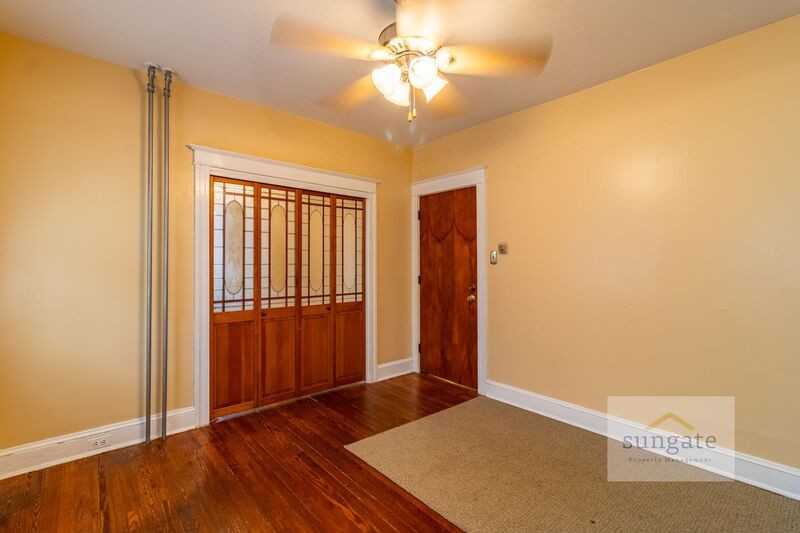 3218 Evergreen Ave #1 - Photo 6 of 25