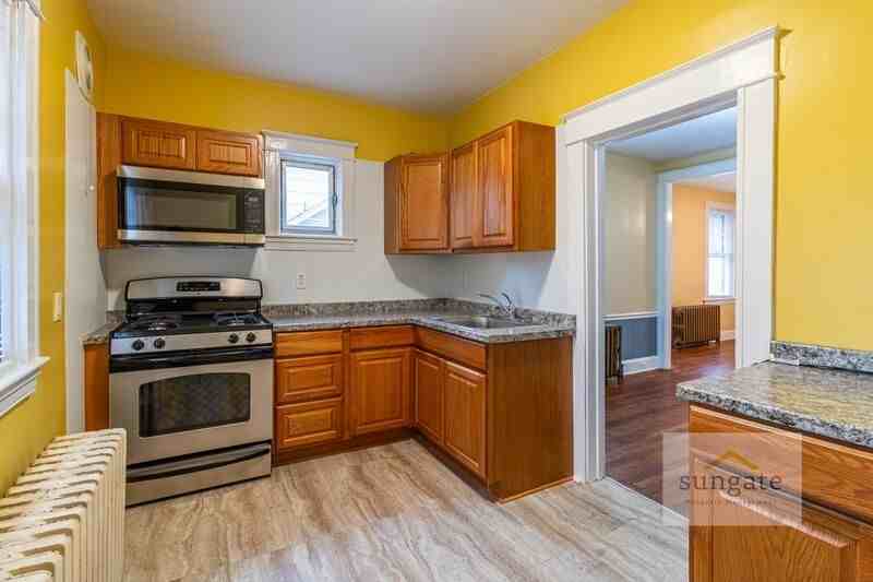 3218 Evergreen Ave #1 - Photo 7 of 25