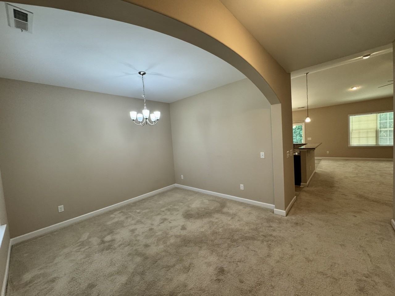 2828 Desert Rose St - Photo 3 of 20