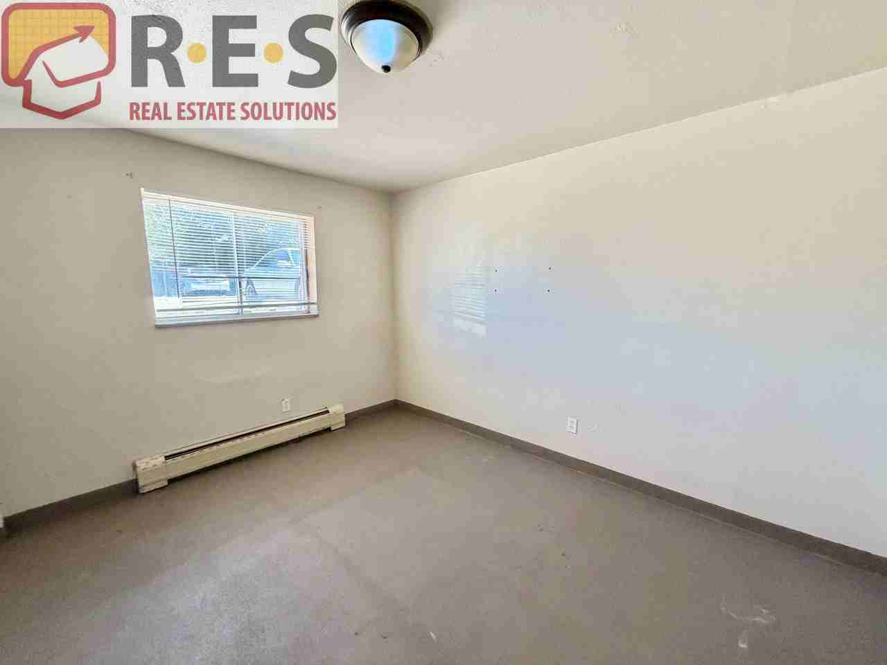 1090 S Eliot St #101 - Photo 6 of 7