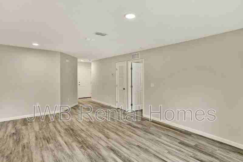 2911 Tinsley Rd - Photo 6 of 19