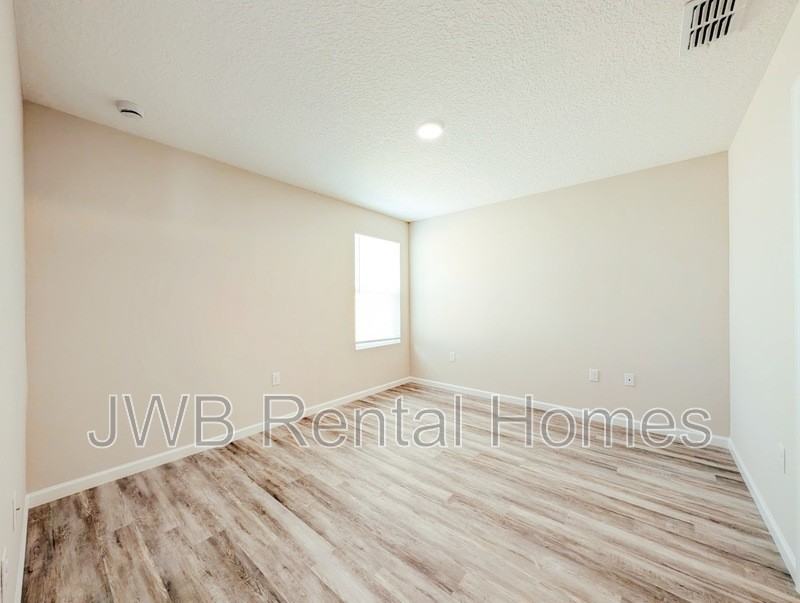1288 Pangola Dr - Photo 6 of 18