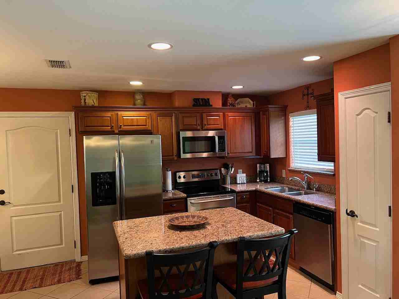 1 Doral Dr - Photo 4 of 20