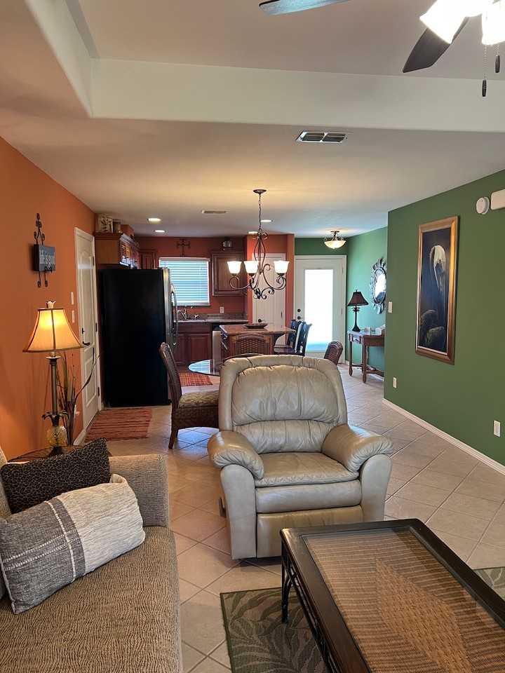 1 Doral Dr - Photo 6 of 20
