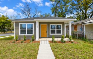 1499 Logan St - Photo 1 of 1