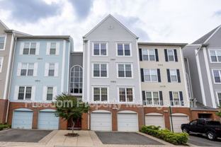 279 S Pickett St #301 - Photo 1 of 1