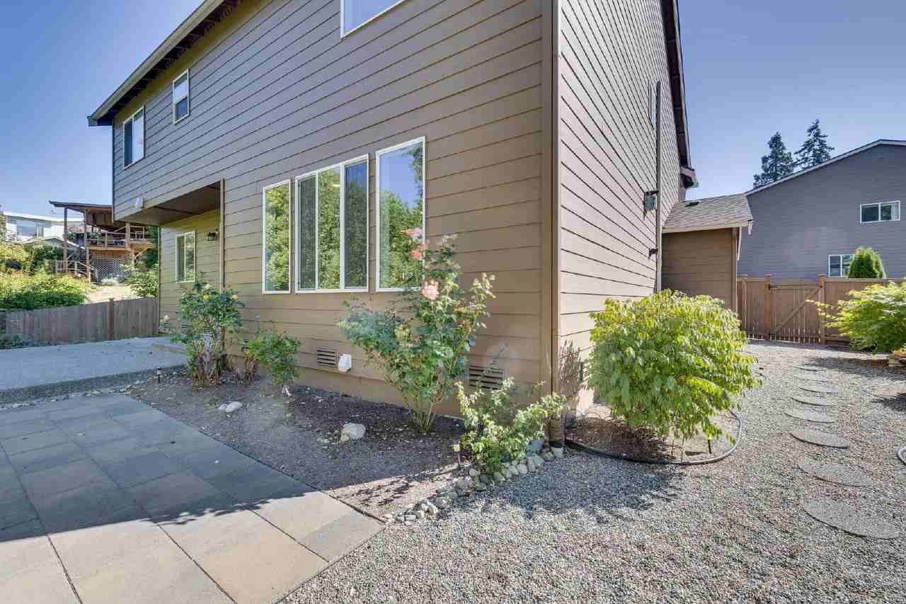 21017 46th Pl W - Photo 4 of 29