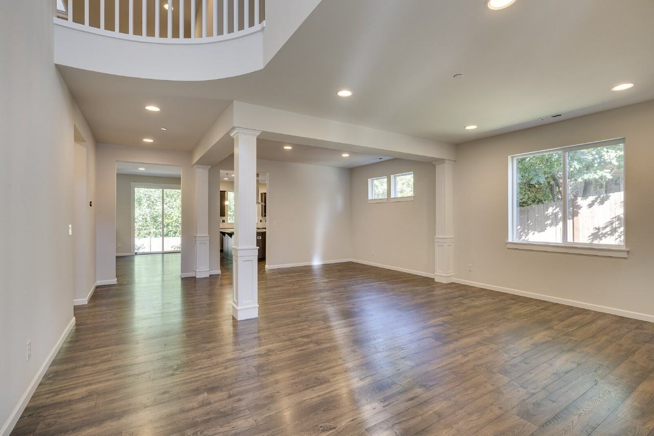 21017 46th Pl W - Photo 6 of 29