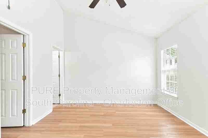 1601 Ashley Ct - Photo 4 of 22