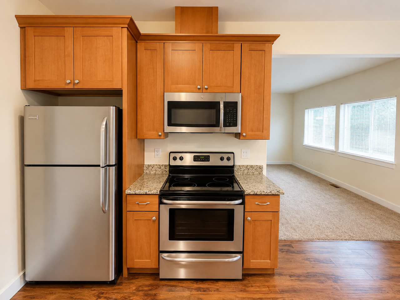 8013/8015 Cirque Dr W #8015 - Photo 5 of 17