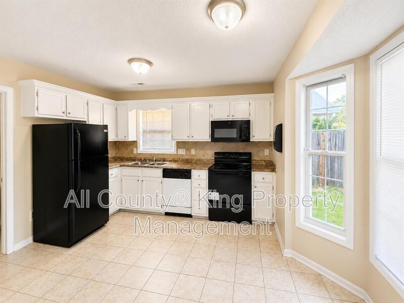 3832 Softwind Ln - Photo 5 of 13