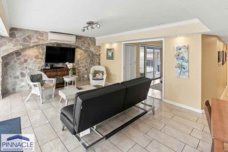 1804 Ala Moana Blvd - Photo 2 of 17