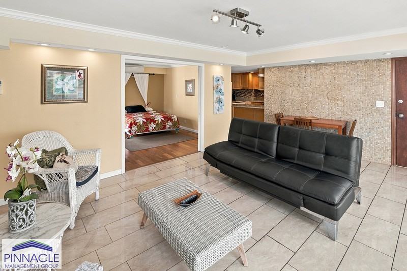 1804 Ala Moana Blvd - Photo 4 of 17