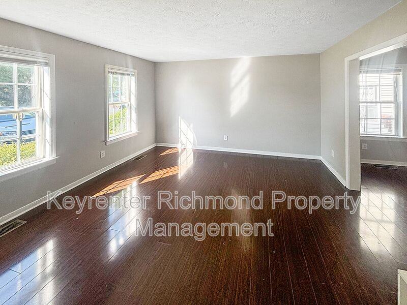 2010 Colgate Ave - Photo 3 of 17