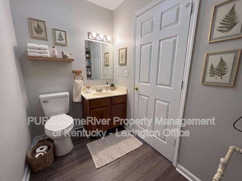1004 Whipporwill Dr #4 - Photo 6 of 16