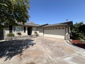 2539 Drake St - Photo 1 of 1