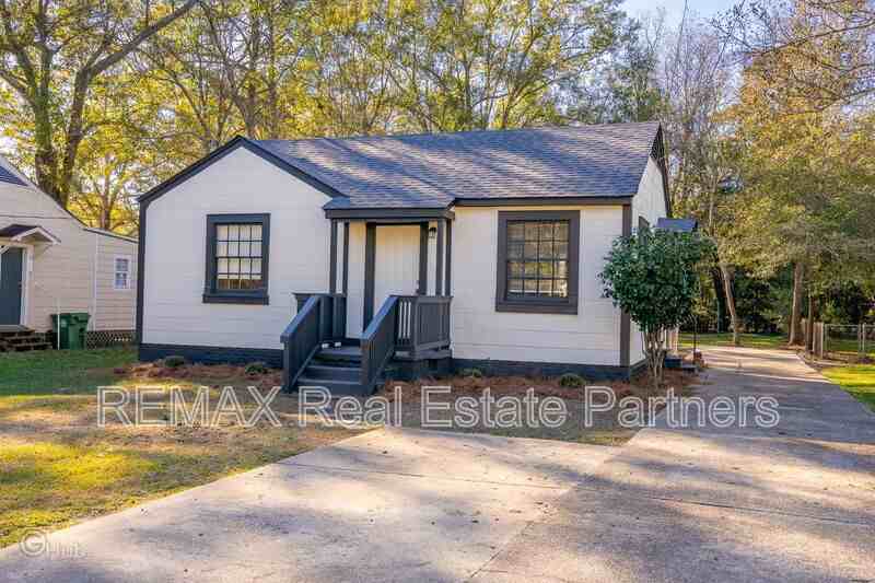 604 Melba Ave - Photo 3 of 19
