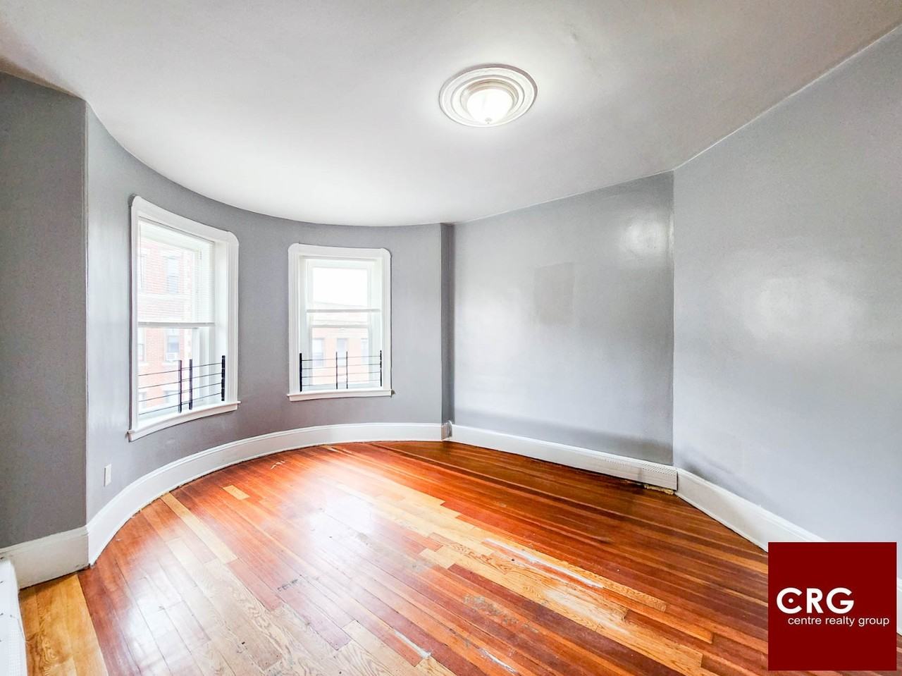 21 Castlegate Rd #3 - Photo 3 of 8