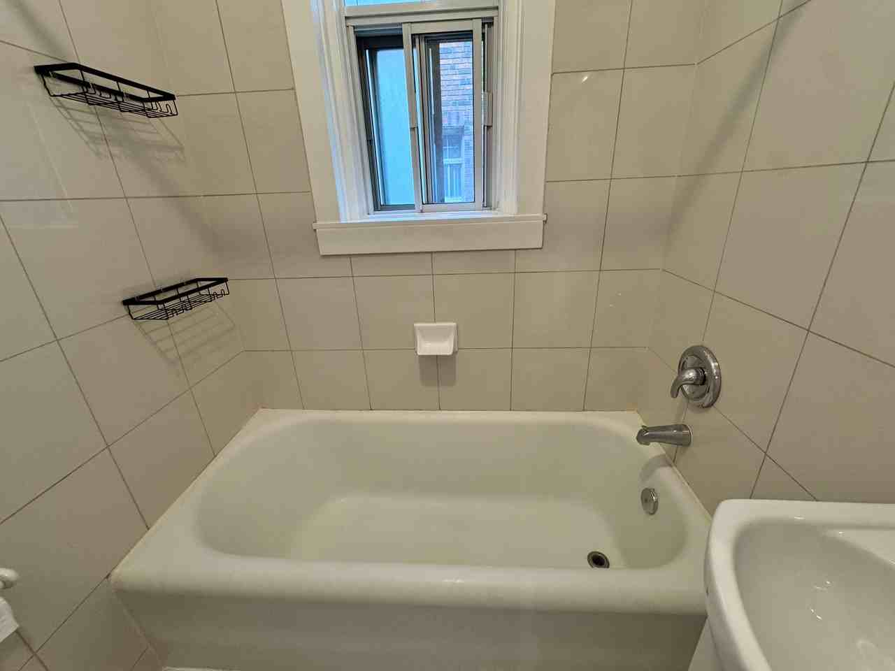 4266 Avenue Old Orchard #10 - Photo 5 of 15