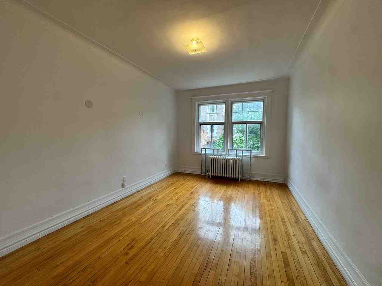 4266 Avenue Old Orchard #10 - Photo 7 of 15